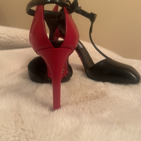 Prada sandals square toe . Black with red heel . - Picture 5 of 5